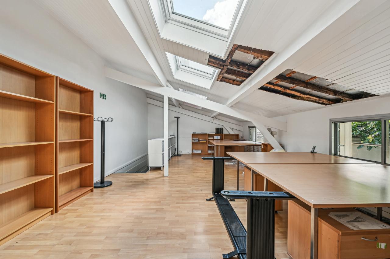 Bureau Paris 234m² Location bureau Paris OLBUR2313720 9